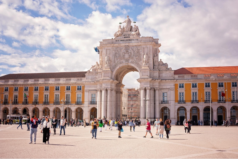 Portugal amplía la validez de los documentos de los inmigrantes en medio del atasco
