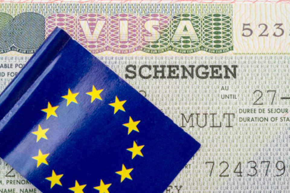 Chipre impulsa su adhesión a Schengen